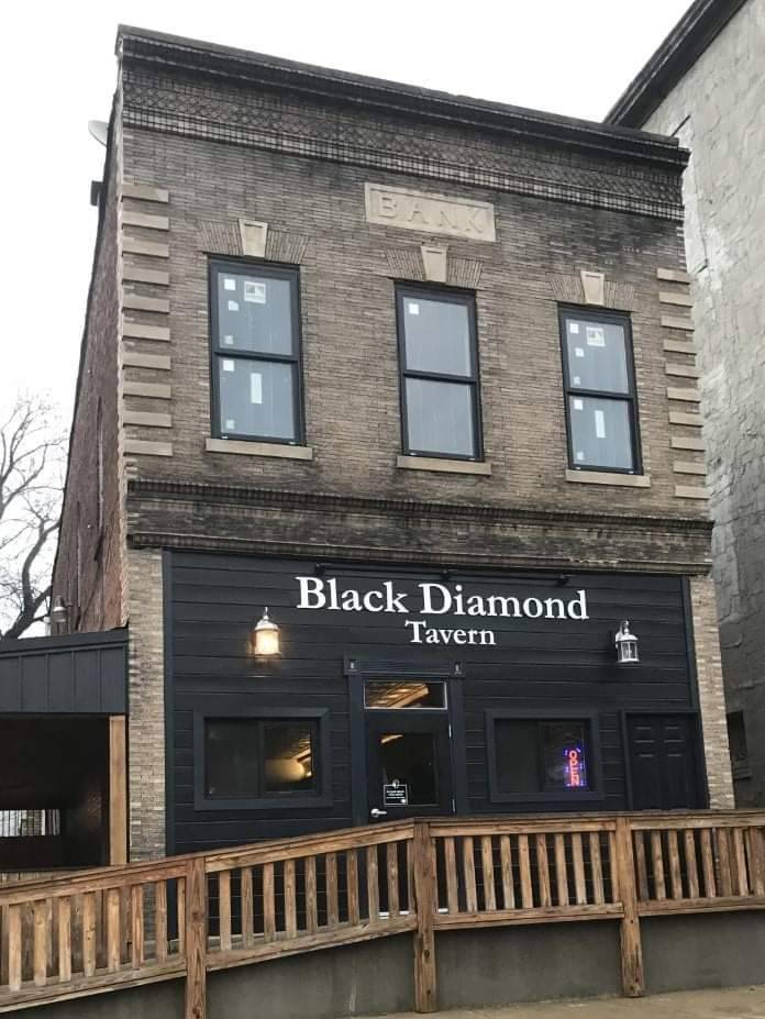 Black Diamond Tavern | restaurant | 106 Main St, Shawnee, OH 43782, USA | 7408231988 OR +1 740-823-1988