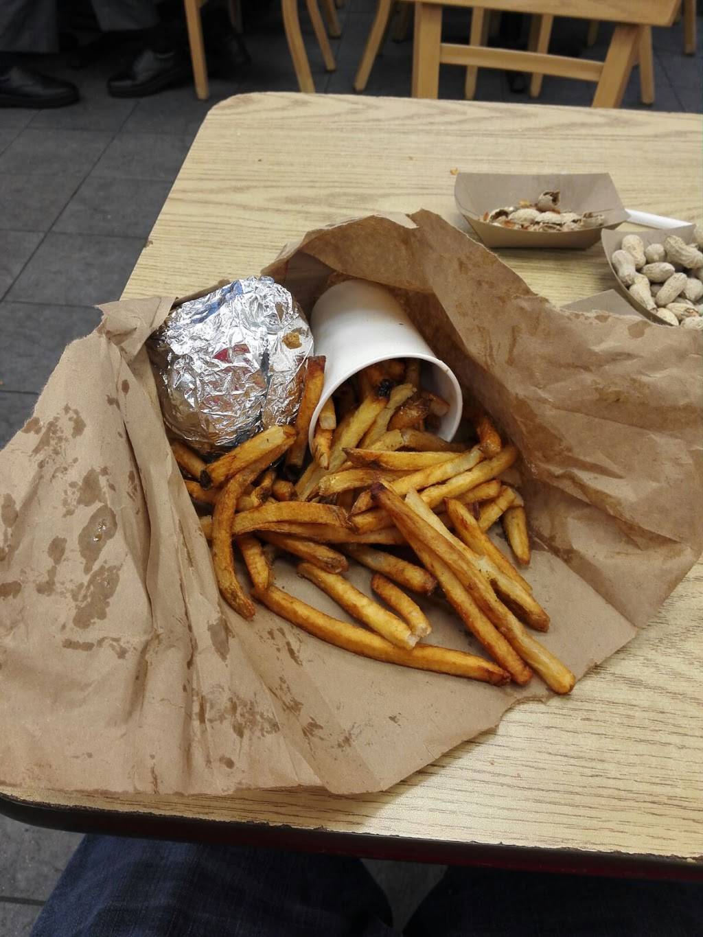 Five Guys | meal takeaway | 350 NY-110, Huntington Station, NY 11746, USA | 6312714144 OR +1 631-271-4144