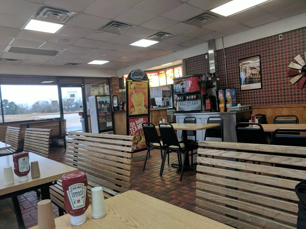 Dairy Queen Store | restaurant | 481 S US-69, Huntington, TX 75949, USA | 9368765209 OR +1 936-876-5209