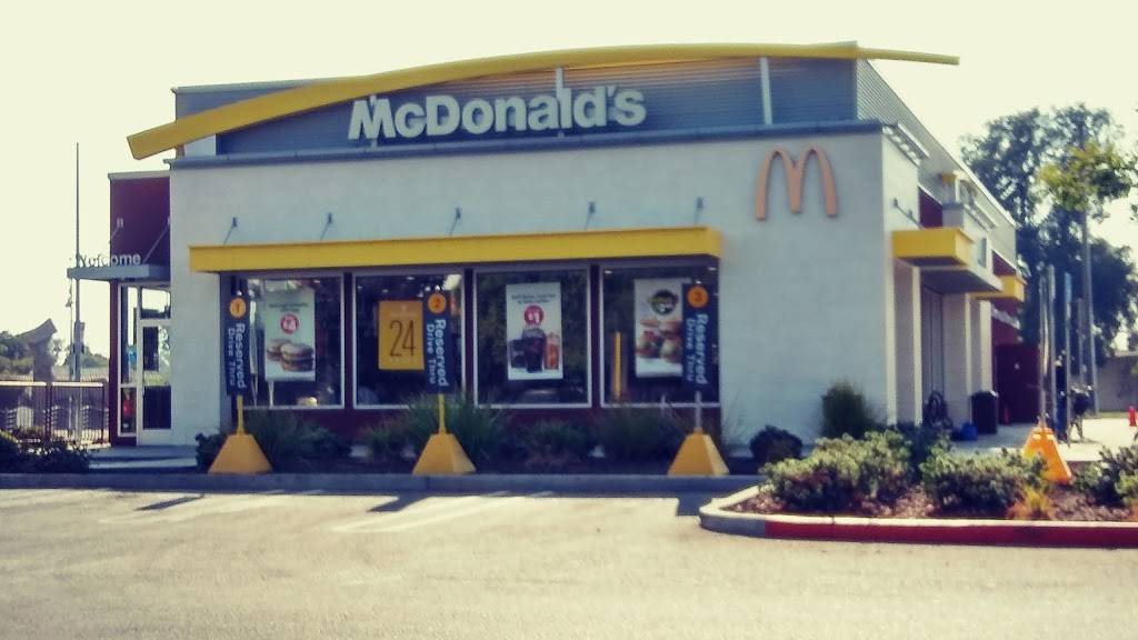 McDonalds | cafe | 4505 E Kings Canyon Rd, Fresno, CA 93702, USA | 5592557110 OR +1 559-255-7110