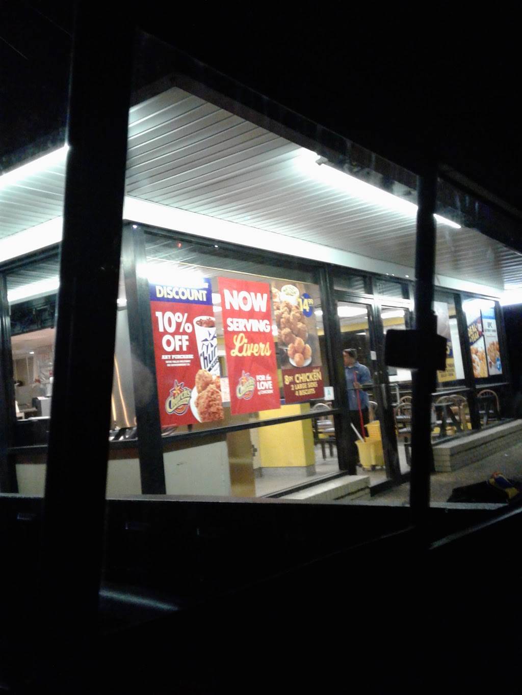 Churchs Chicken | restaurant | 880 N Church St, Spartanburg, SC 29303, USA | 8646416453 OR +1 864-641-6453