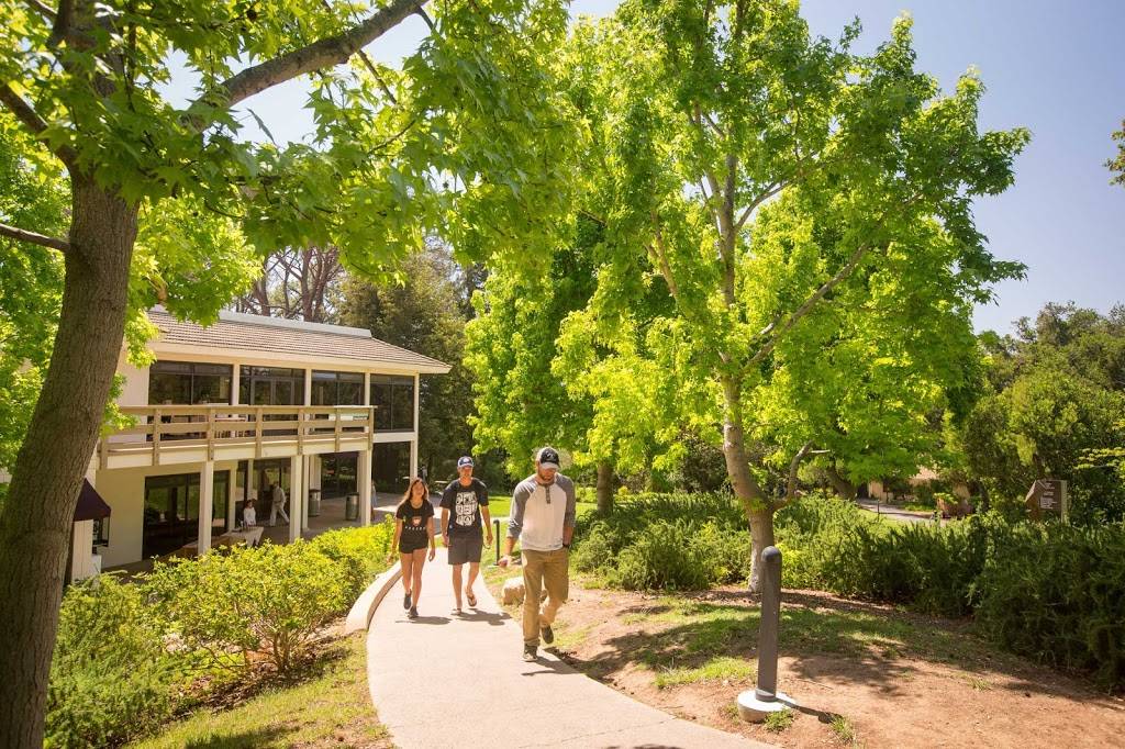 Dining Commons | restaurant | Montecito, CA 93108, USA | 8055656082 OR +1 805-565-6082