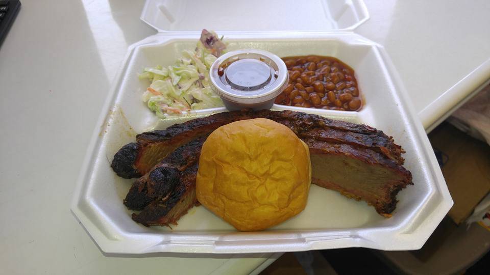 Busy Bee Drive-In | restaurant | 811 Crossland Ave, Clarksville, TN 37040, USA | 9316471808 OR +1 931-647-1808