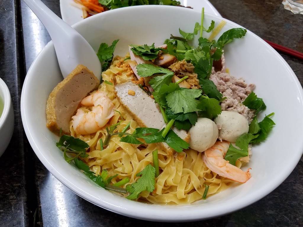 Lam Hoa Thuan | restaurant | 2337 Irving St, San Francisco, CA 94122, USA | 4156611688 OR +1 415-661-1688