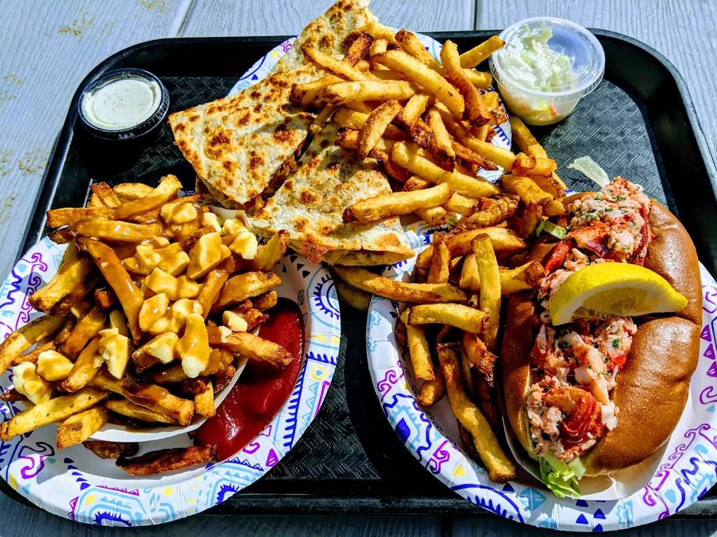 Cajuns Snack Bar | meal takeaway | 1594 VT-100, Lowell, VT 05847, USA | 8027442002 OR +1 802-744-2002