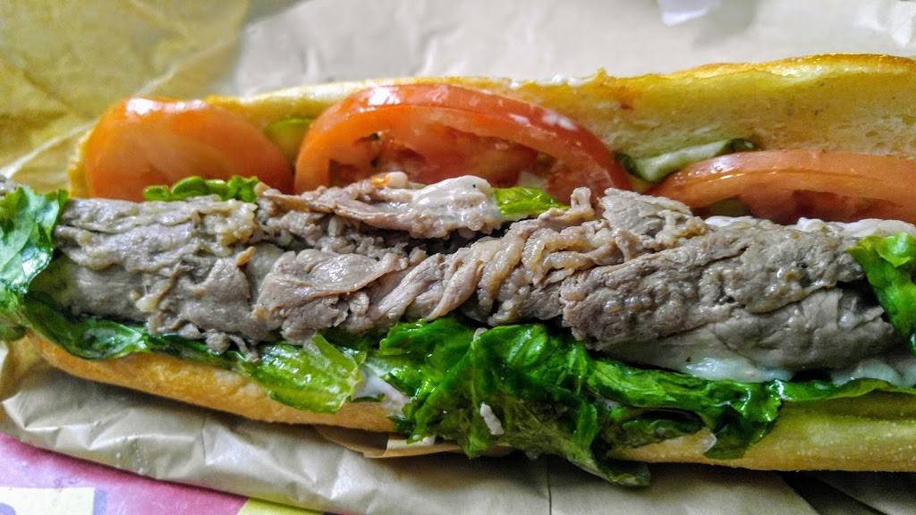 The Original Tony Lukes | restaurant | 39 E Oregon Ave, Philadelphia, PA 19148, USA | 2155515725 OR +1 215-551-5725