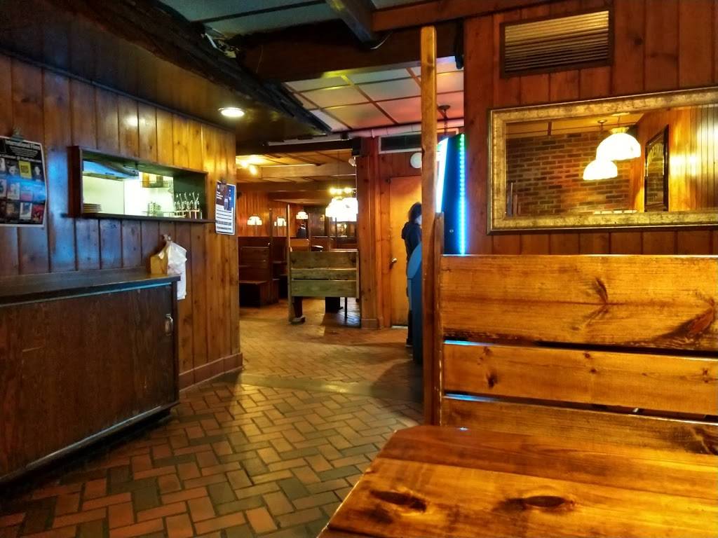 Bears Place | restaurant | 1316 E 3rd St, Bloomington, IN 47401, USA | 8123393460 OR +1 812-339-3460