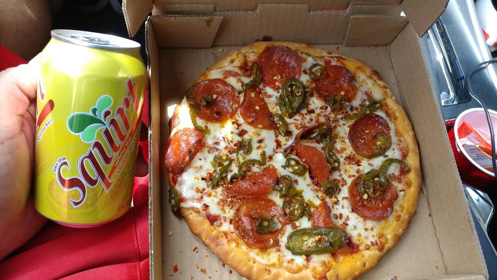 Big Ts Pizza | restaurant | 588 W Foothill Blvd, Rialto, CA 92376, USA | 9098744600 OR +1 909-874-4600