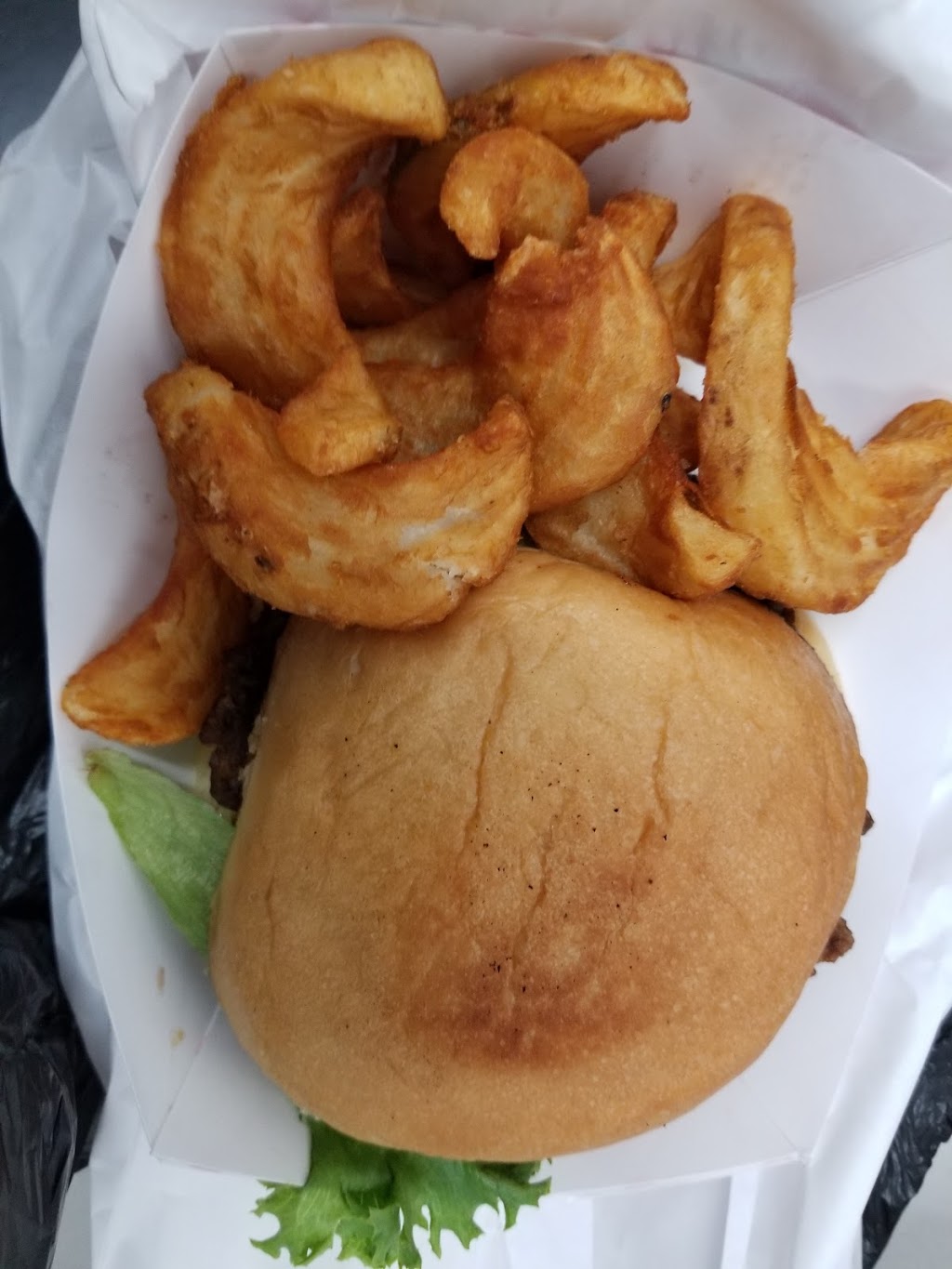 Holy Cow | restaurant | 10687 LA-1, Moreauville, LA 71355, USA | 3183057755 OR +1 318-305-7755