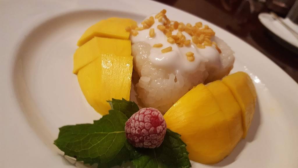 Kao Thai Restaurant | meal delivery | 8650 Colesville Rd, Silver Spring, MD 20910, USA | 3014951234 OR +1 301-495-1234