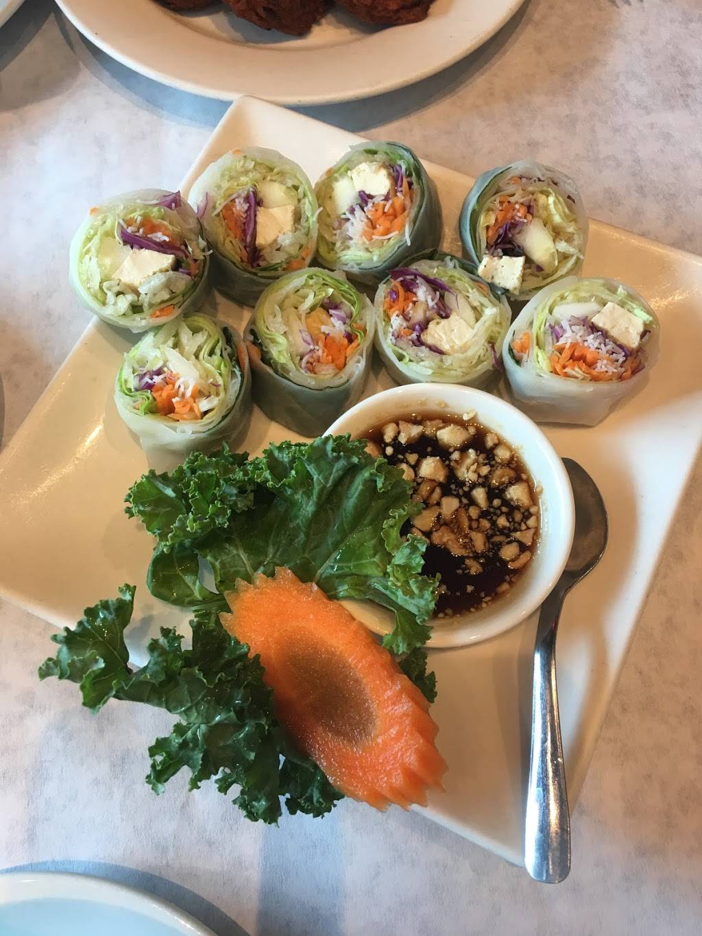 Silk Elephant | restaurant | 1712 Murray Ave, Pittsburgh, PA 15217, USA | 4124218801 OR +1 412-421-8801