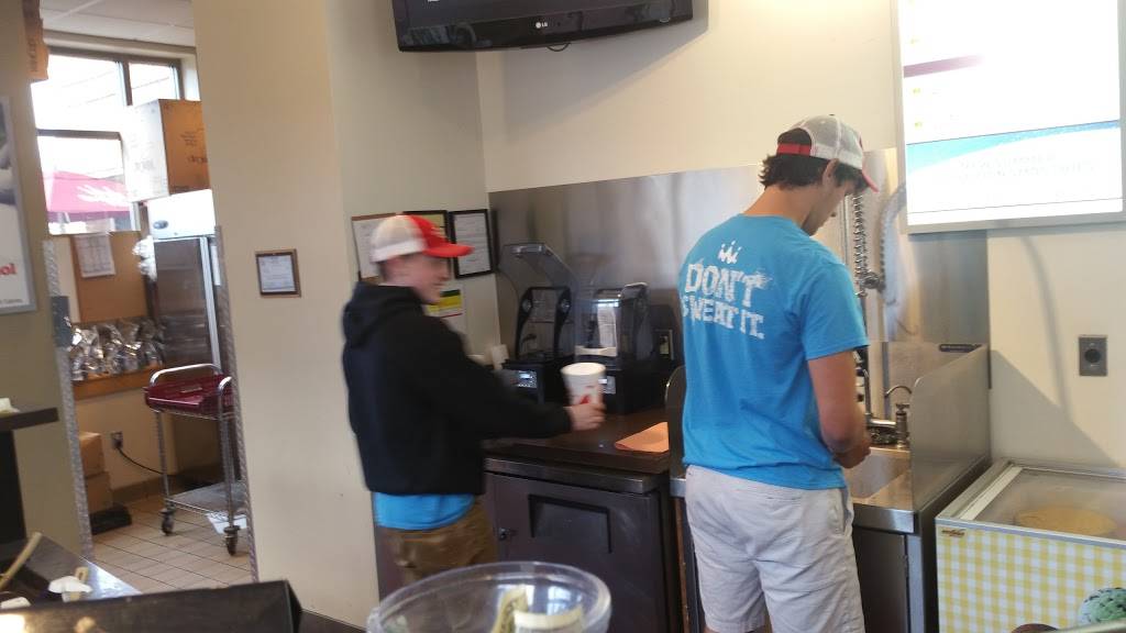 Smoothie King | meal delivery | Downtown YMCA, 1000 Church St, Nashville, TN 37203, USA | 8005774200 OR +1 800-577-4200