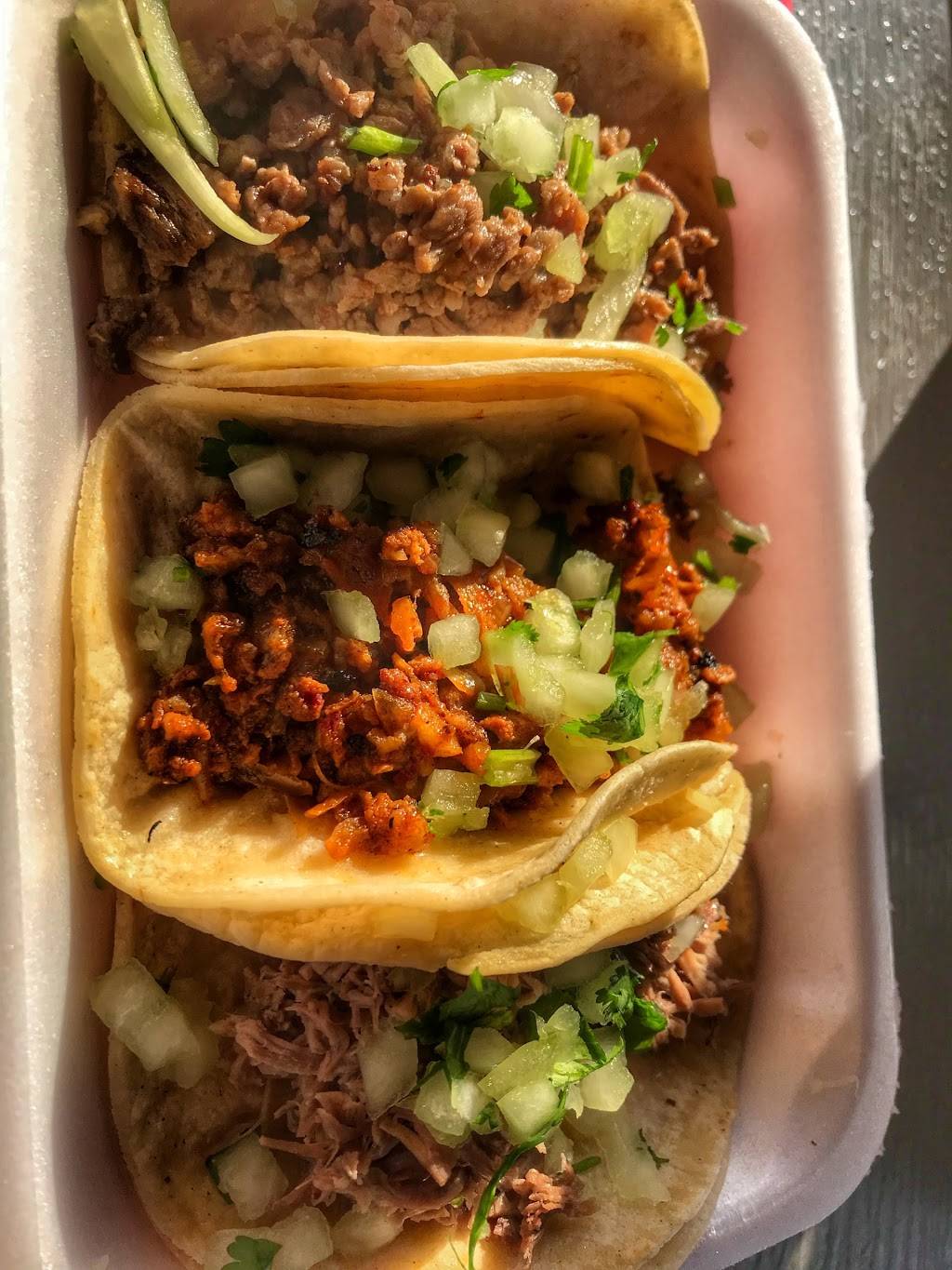 Daniels Tacos | restaurant | 7956 Vineland Ave, Sun Valley, CA 91352, USA | 8187590721 OR +1 818-759-0721