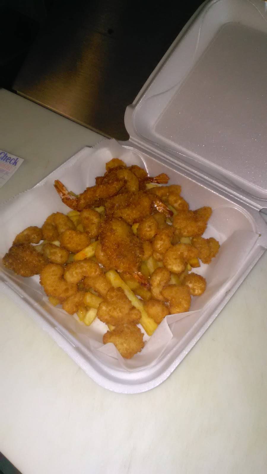 Lakeside Hots | restaurant | 3345 Lake Ave, Rochester, NY 14612, USA | 5852704885 OR +1 585-270-4885