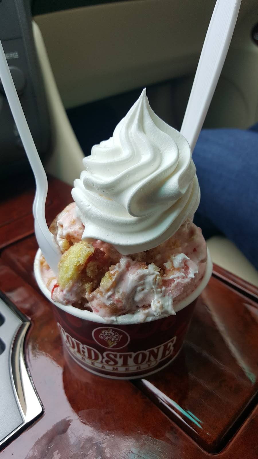 Cold Stone Creamery | bakery | 1901 Junipero Serra Blvd Ste F, Daly City, CA 94014, USA | 6509923889 OR +1 650-992-3889