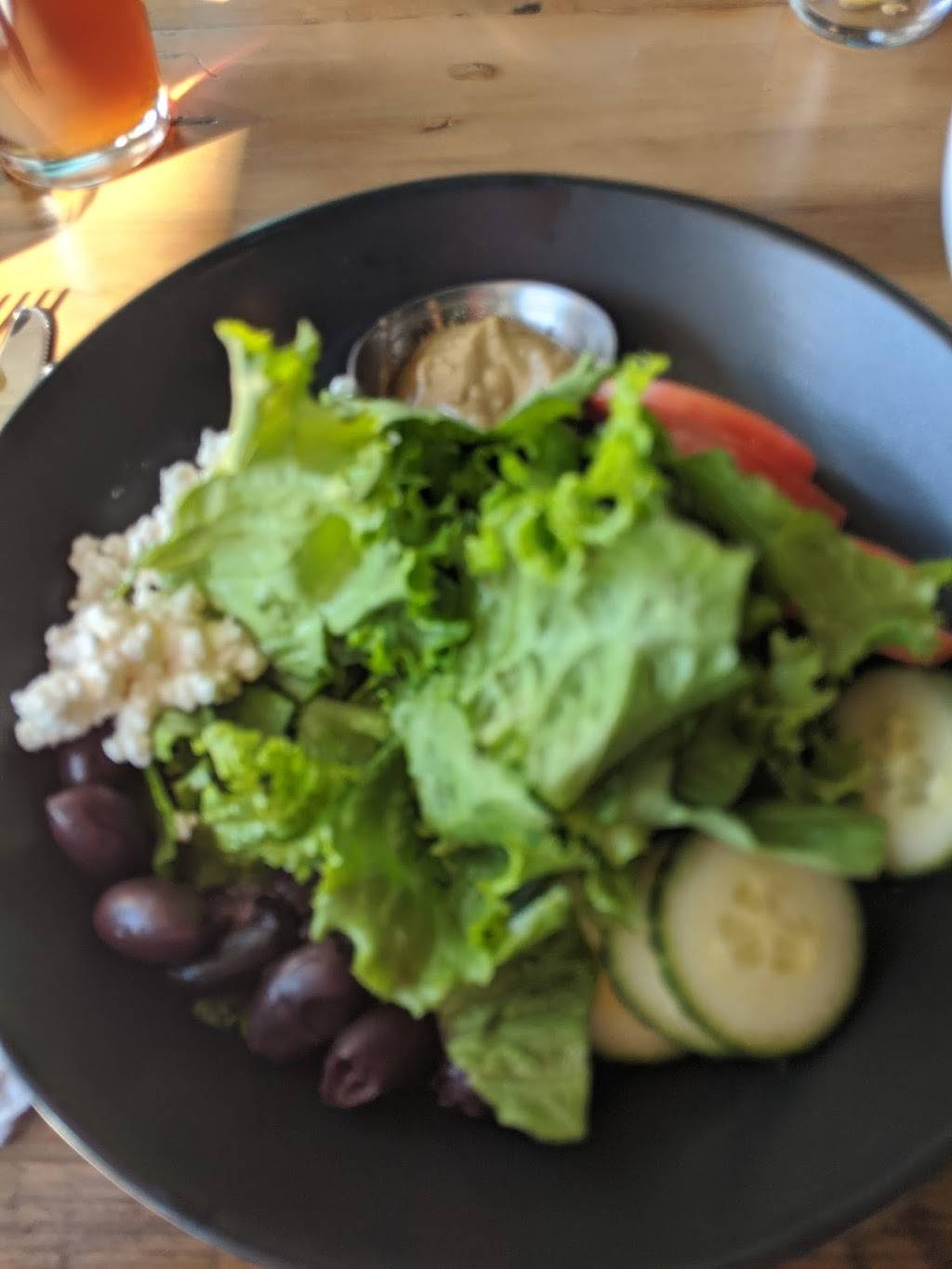 Headwaters | restaurant | 23352 US-27 #50, High Springs, FL 32643, USA | 3864542437 OR +1 386-454-2437