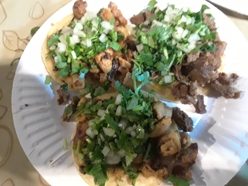 Tacos Bernis | restaurant | 2653 Granada St, Los Angeles, CA 90064, USA | 3235921613 OR +1 323-592-1613
