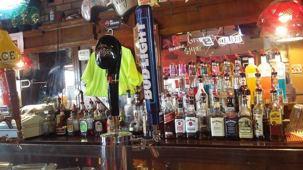 Roederers Pit Stop | restaurant | 2602, 1100 Chalfant St, Burlington, IA 52601, USA | 3197545960 OR +1 319-754-5960