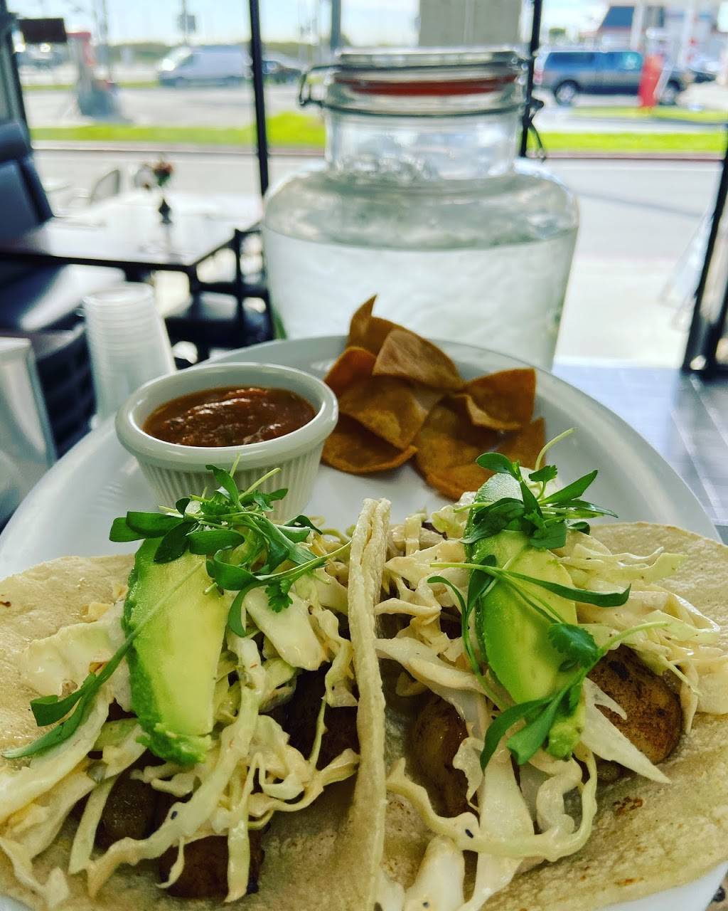 Luli Cafe | restaurant | 3801 Warner Ave, Huntington Beach, CA 92649, USA | 7142643833 OR +1 714-264-3833