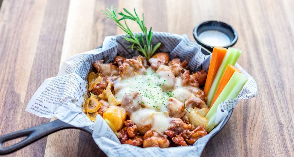 Cheers Chicken & Beers | restaurant | 41 Sheppard Ave E, Toronto, ON M2N 2Z8, Canada | 6475595588 OR +1 647-559-5588