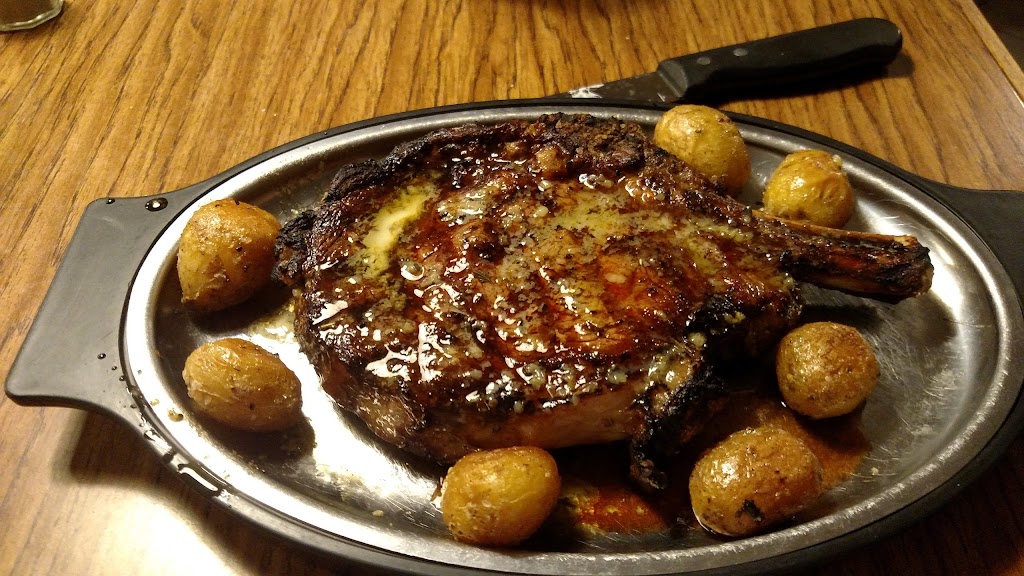 Foxs Pizza Den | restaurant | 1927 US-65, Lake Village, AR 71653, USA | 8702653691 OR +1 870-265-3691