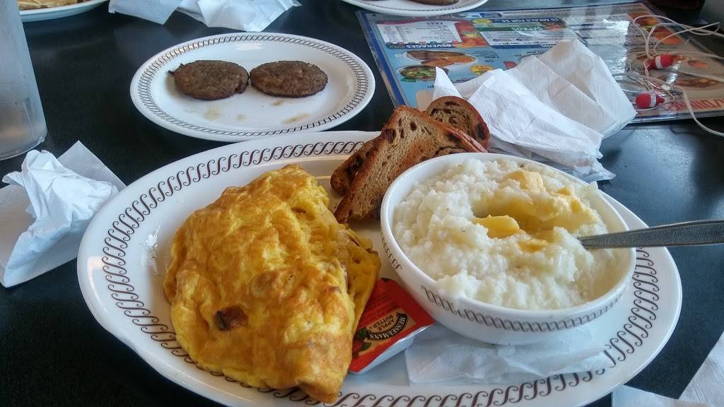 Waffle House | meal takeaway | 4150 Cane Run Rd, Louisville, KY 40216, USA | 5024477203 OR +1 502-447-7203