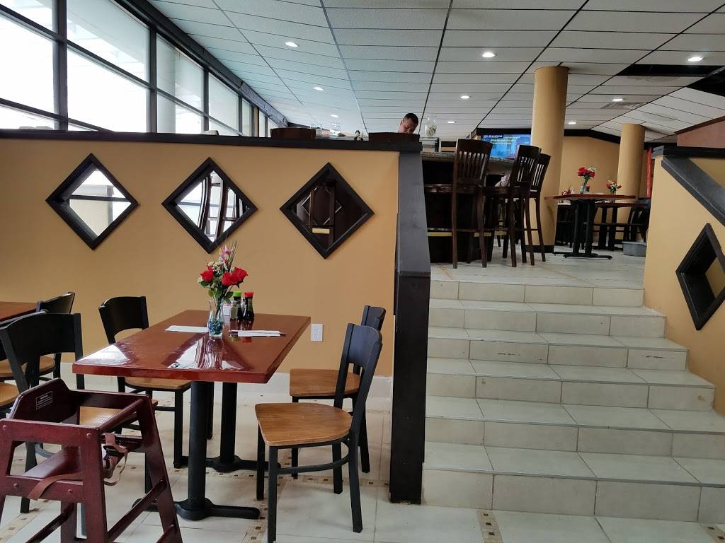 Fuji Japanese Steakhouse & Sushi Bar | restaurant | 5701 Longview Rd, Kansas City, MO 64137, USA | 8167650322 OR +1 816-765-0322