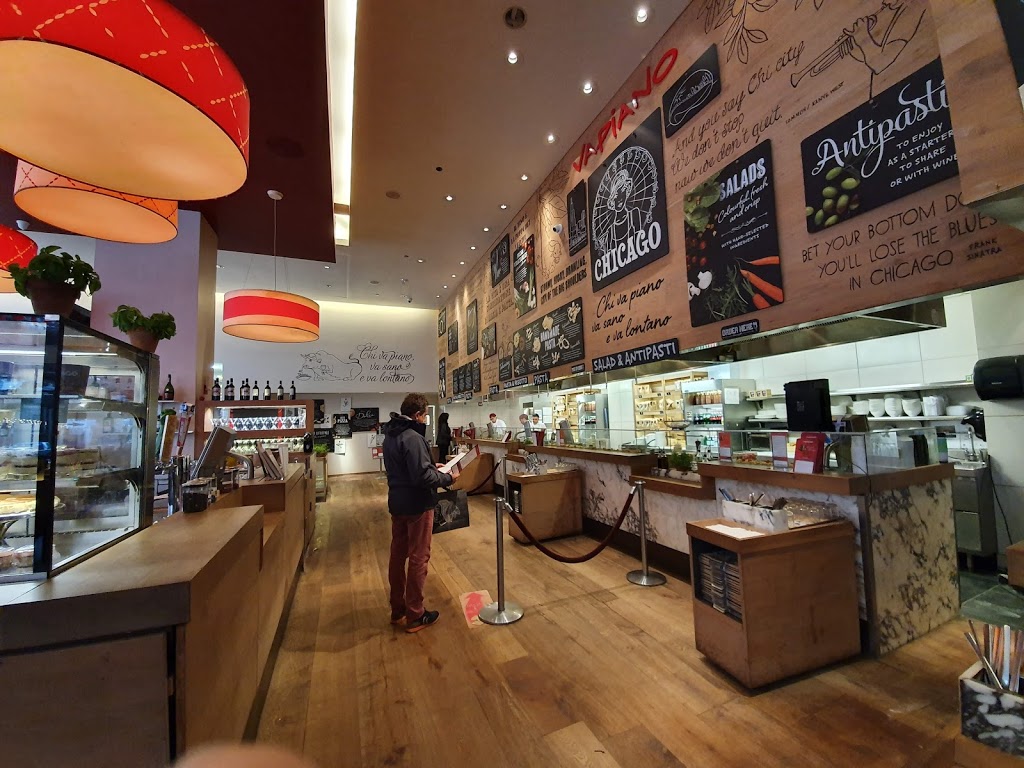 Vapiano Chicago Loop | restaurant | 44 S Wabash Ave, Chicago, IL 60603, USA | 3123841960 OR +1 312-384-1960