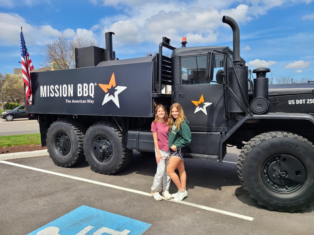 Mission Bbq | restaurant | 5230 N Main St, Mishawaka, IN 46545, USA | 5743553434 OR +1 574-355-3434