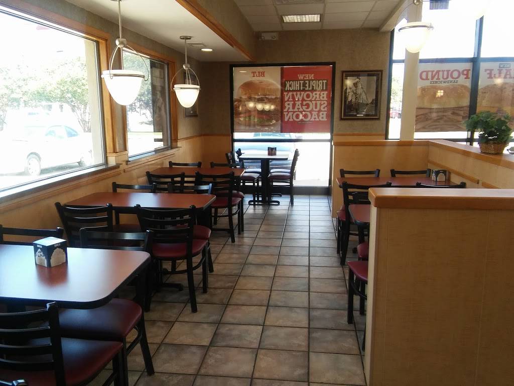Arbys | restaurant | 1800 Southwest Pkwy, College Station, TX 77840, USA | 9796962729 OR +1 979-696-2729