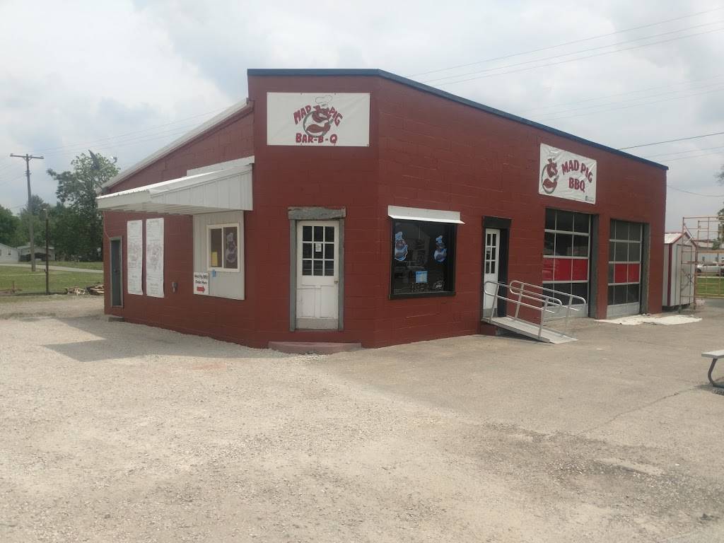 Mad Pig Bar-B-Q | restaurant | 2006 15th St, Lawrenceville, IL 62439, USA | 8128817902 OR +1 812-881-7902