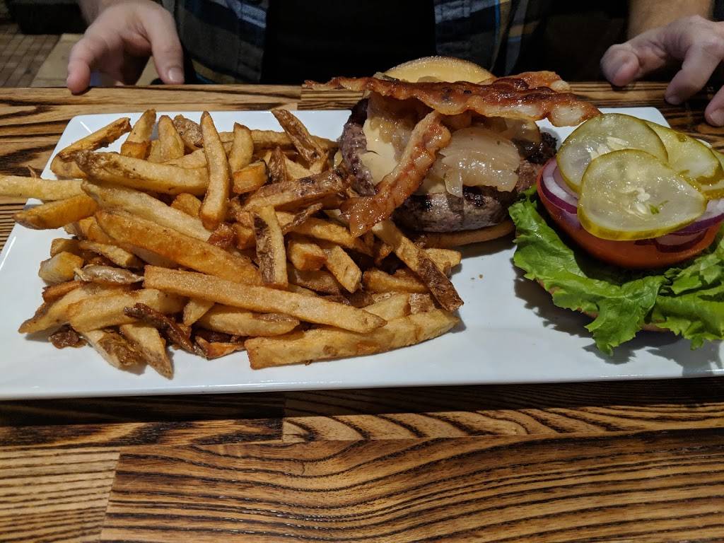 L.A. Bar & Grill | restaurant | 2530 Columbia Pike, Arlington, VA 22204, USA | 7036851560 OR +1 703-685-1560