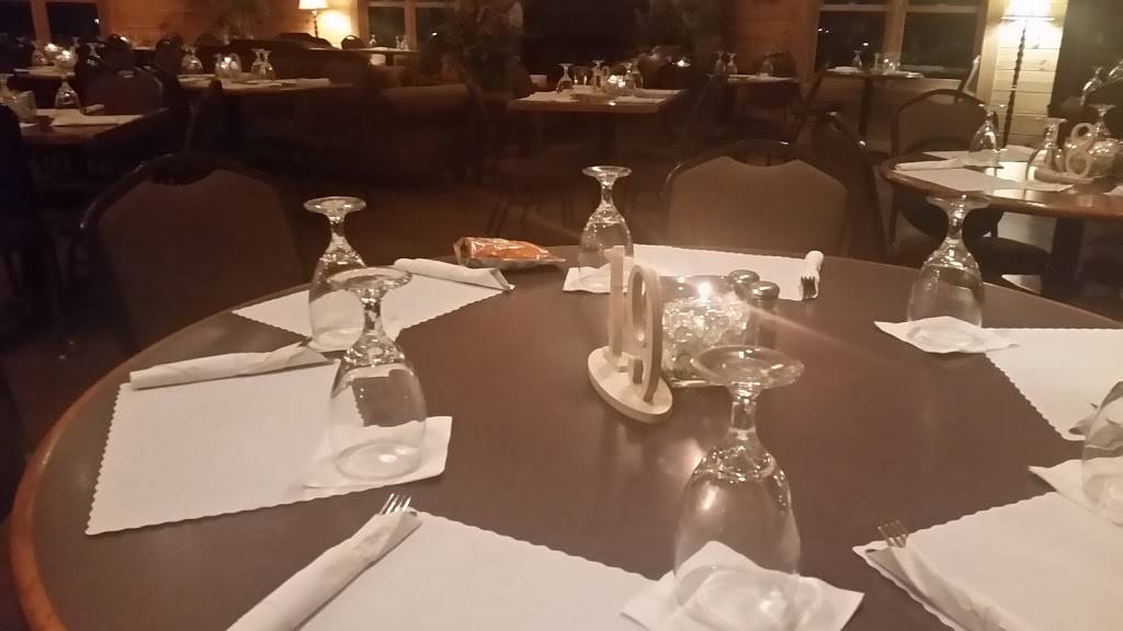 Woodfire Lodge at Triple J Wing and Clay | restaurant | 2687 Man Cal Rd, Brillion, WI 54110, USA | 9208647070 OR +1 920-864-7070