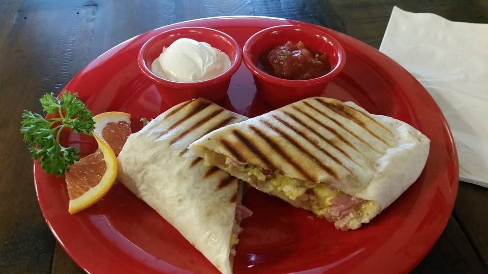 Birds of a Feather Farm | restaurant | 825 W Washington St #4010, Sequim, WA 98382, USA | 3604774343 OR +1 360-477-4343