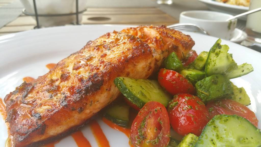 Pinstripes | restaurant | 7 Oakbrook Center, Oak Brook, IL 60523, USA | 6305758700 OR +1 630-575-8700