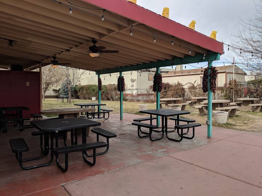 El Modelo Mexican Foods | restaurant | 1715 2nd St SW, Albuquerque, NM 87102, USA | 5052421843 OR +1 505-242-1843