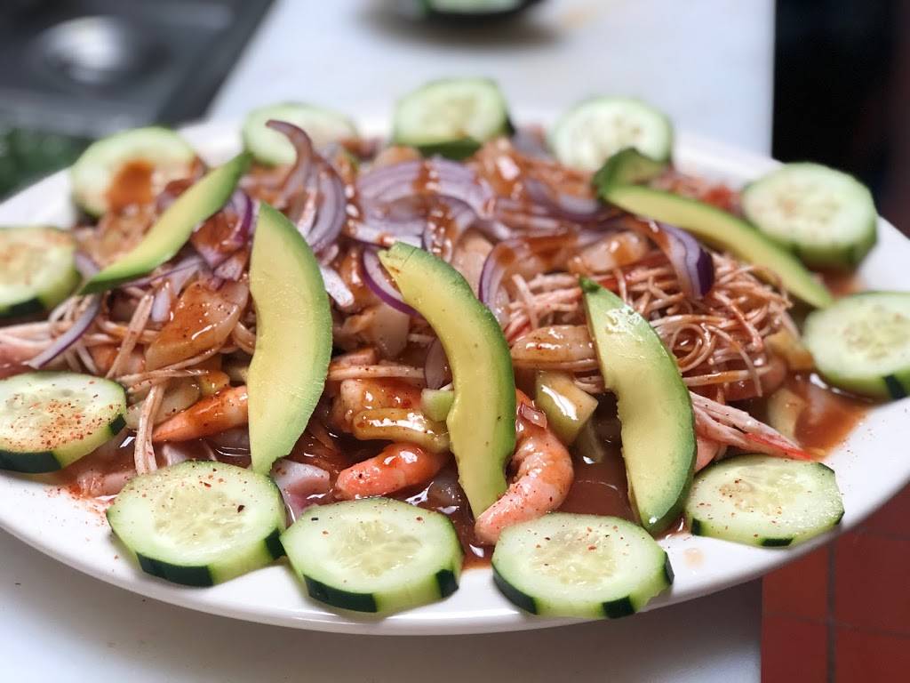 El Camaron Botanero | restaurant | 166 Market St, Passaic, NJ 07055, USA | 3232005729 OR +1 323-200-5729