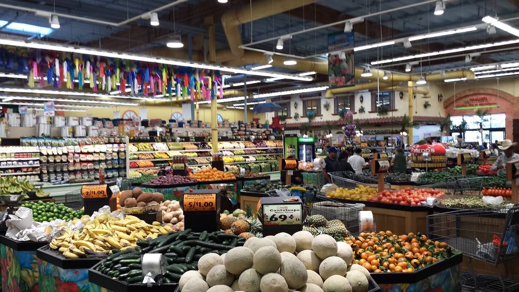 Vallarta Supermarkets | bakery | 2690 E Vineyard Ave, Oxnard, CA 93036, USA | 8059833403 OR +1 805-983-3403