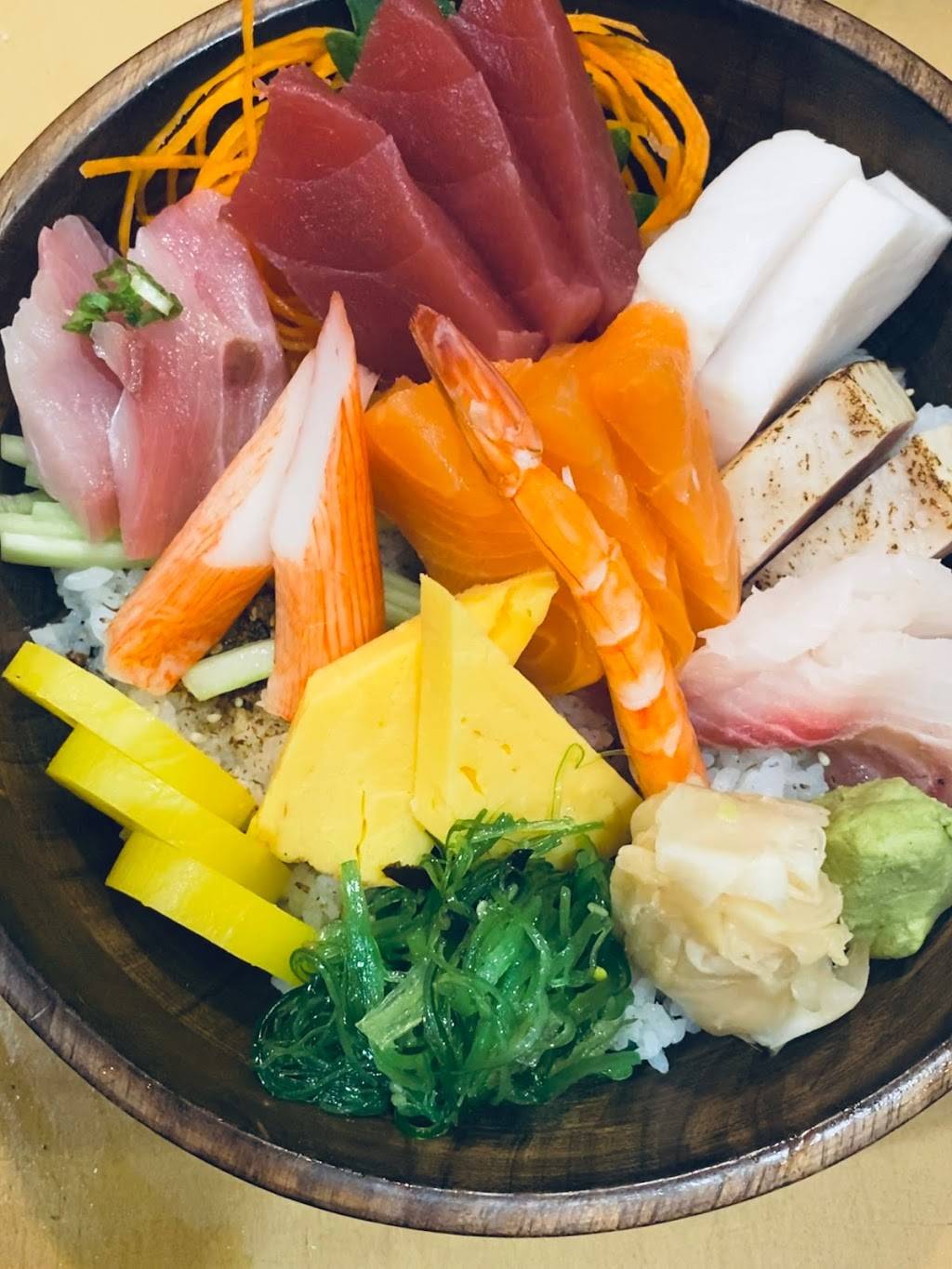 Thai Chili & Sushi | restaurant | 16221 E 40th Ave D, Denver, CO 80239, USA | 3033071119 OR +1 303-307-1119