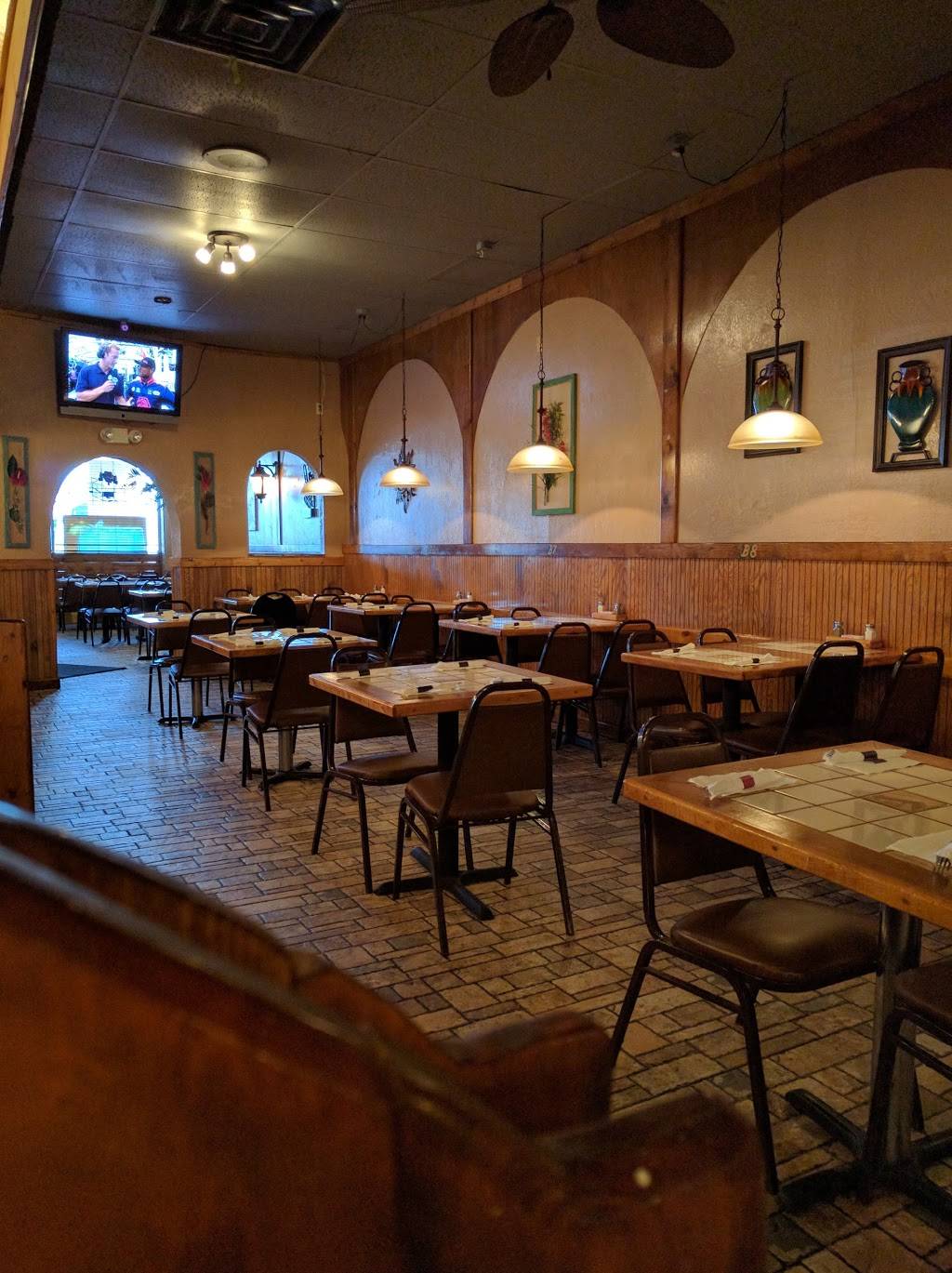 Tequila Mexican Restaurant | restaurant | 1053 W Broadway, Centralia, IL 62801, USA | 6185332270 OR +1 618-533-2270