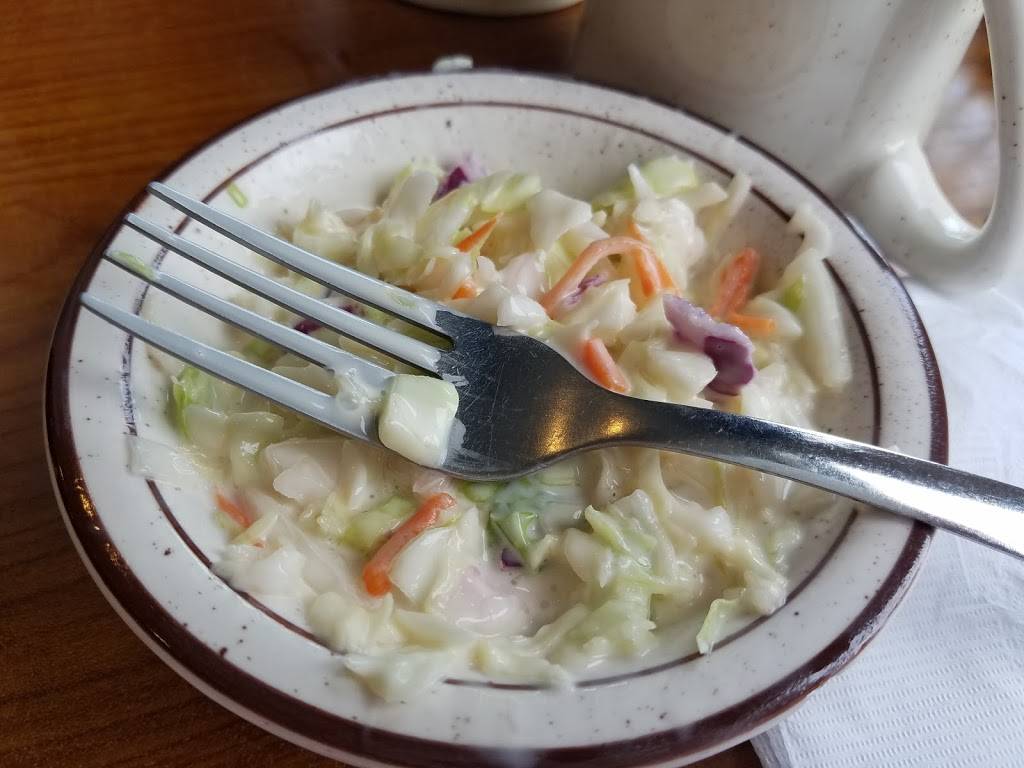 Sunset Family Restaurant | restaurant | 1202 W Main St, Manchester, IA 52057, USA | 5639271697 OR +1 563-927-1697