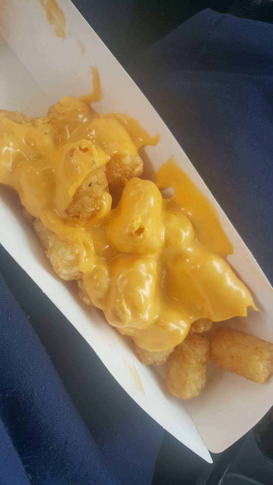 Sonic Drive-In | restaurant | 3106 B Solomons Island Rd, Edgewater, MD 21037, USA | 4109563986 OR +1 410-956-3986