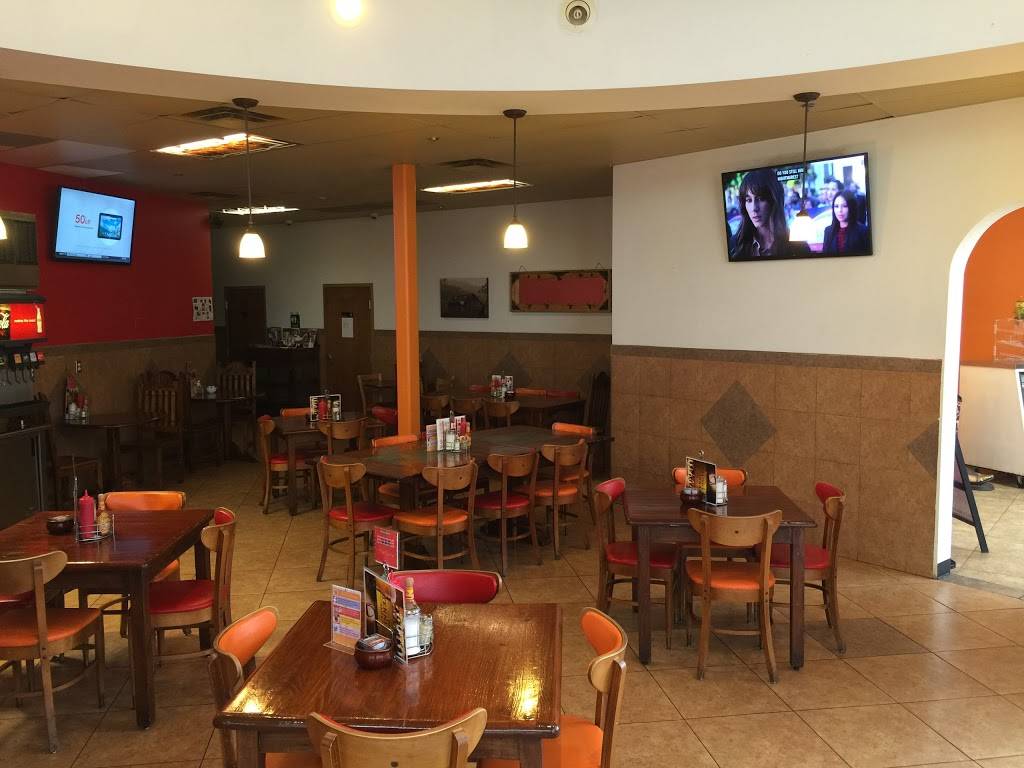 The Tennessee Grill | restaurant | 4220 W Summit Walk Ct #1202, Phoenix, AZ 85086, USA | 6235511500 OR +1 623-551-1500