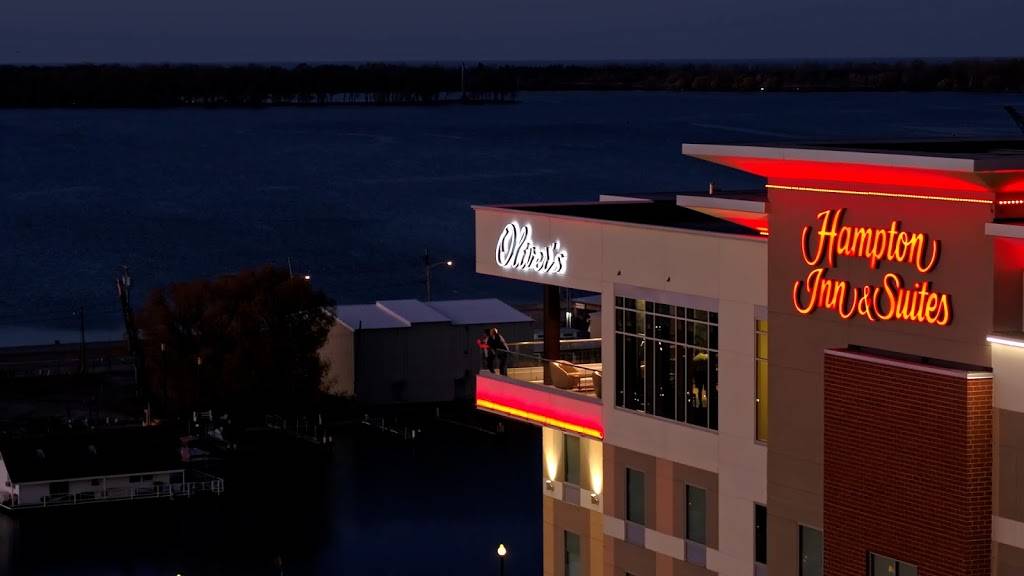 Olivers Rooftop | restaurant | 130 E Front St, Erie, PA 16507, USA | 8149209666 OR +1 814-920-9666