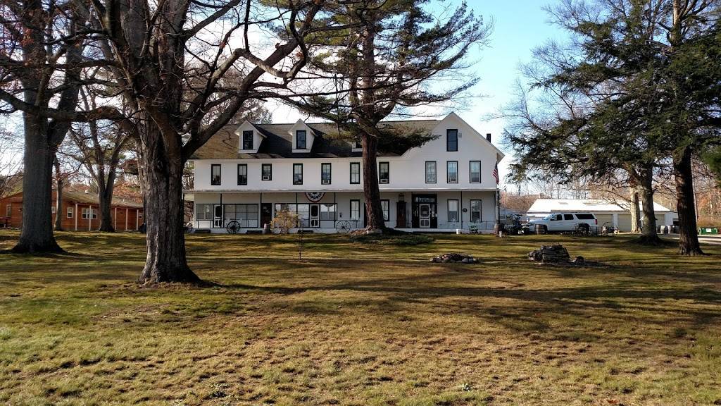 Old Mission Inn | restaurant | 18599 Mission Rd, Traverse City, MI 49686, USA | 2312237770 OR +1 231-223-7770