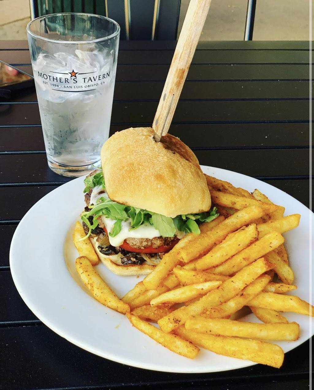 Mothers Tavern | night club | 725 Higuera St, San Luis Obispo, CA 93401, USA | 8055418733 OR +1 805-541-8733