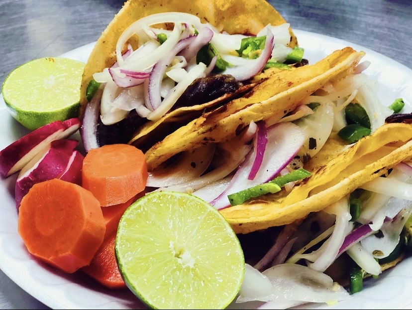 Omar’s Taqueria | restaurant | 19090 US-2, Monroe, WA 98272, USA | 3606438620 OR +1 360-643-8620