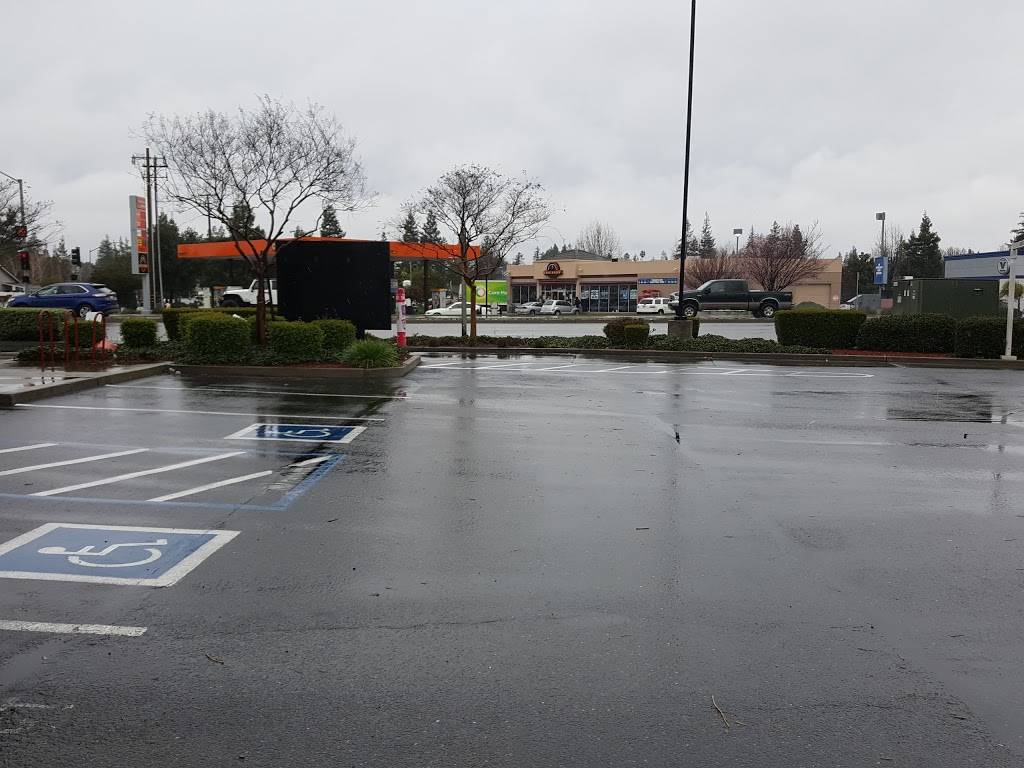 A&W | restaurant | 2200 Patterson Rd, Riverbank, CA 95367, USA | 2098694205 OR +1 209-869-4205