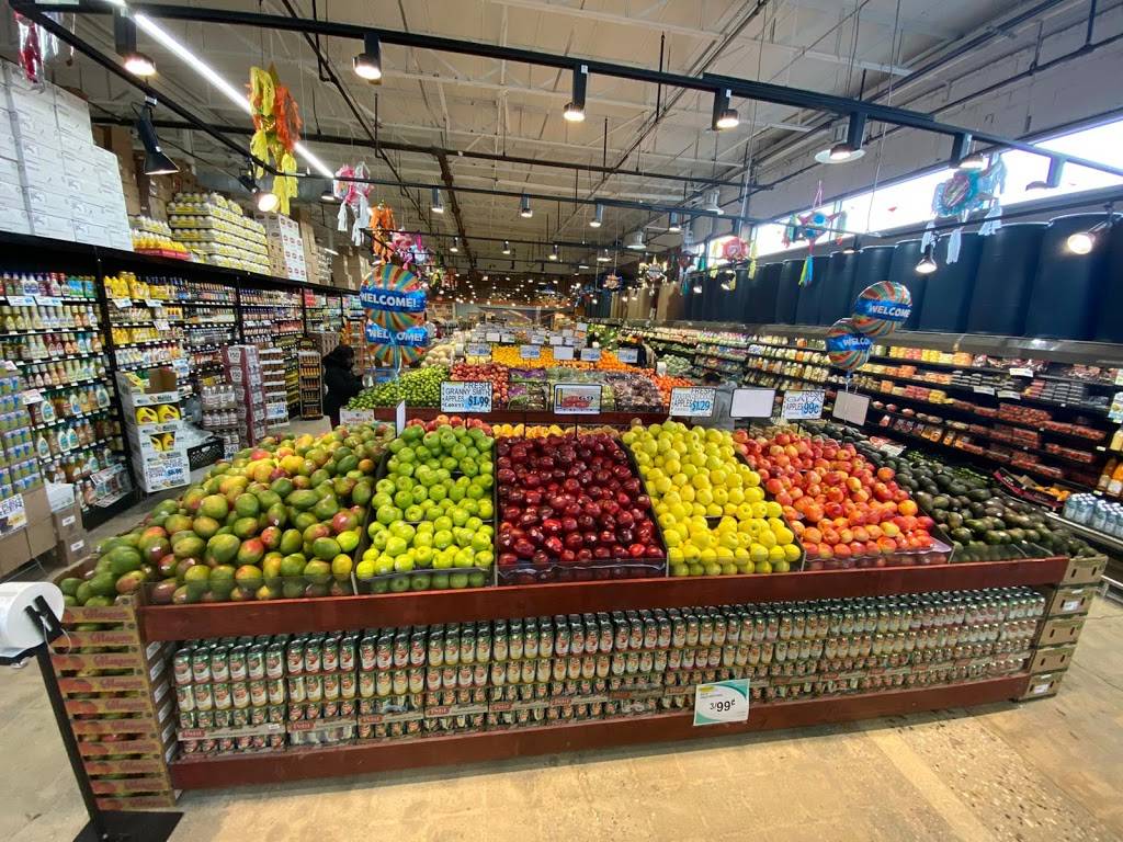 Fine Fare Supermarket of Brentwood (Suffolk Ave) | bakery | 700 Suffolk Ave, Brentwood, NY 11717, USA | 6318132131 OR +1 631-813-2131