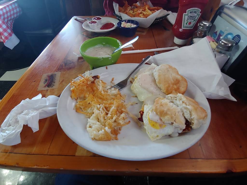 Grandmas K & I Diner | restaurant | 2500 Broadway Blvd SE, Albuquerque, NM 87102, USA | 5052431881 OR +1 505-243-1881